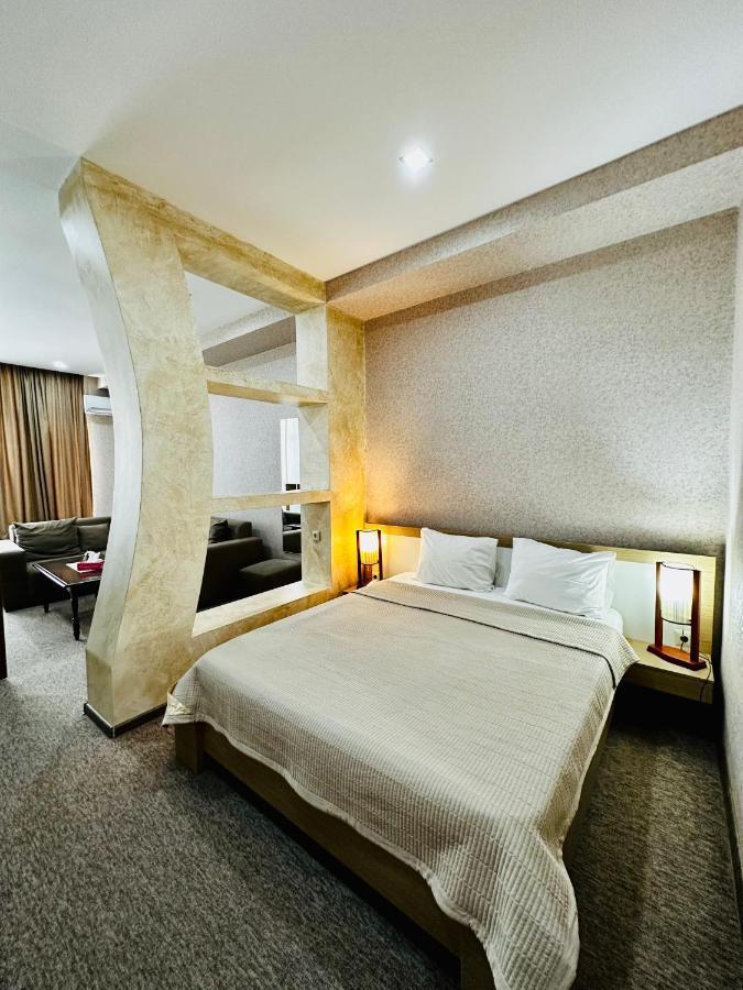 Liel Hotel Tbilisi Exterior photo