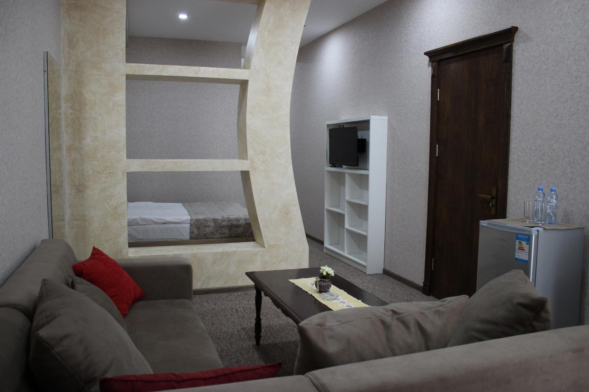 Liel Hotel Tbilisi Exterior photo