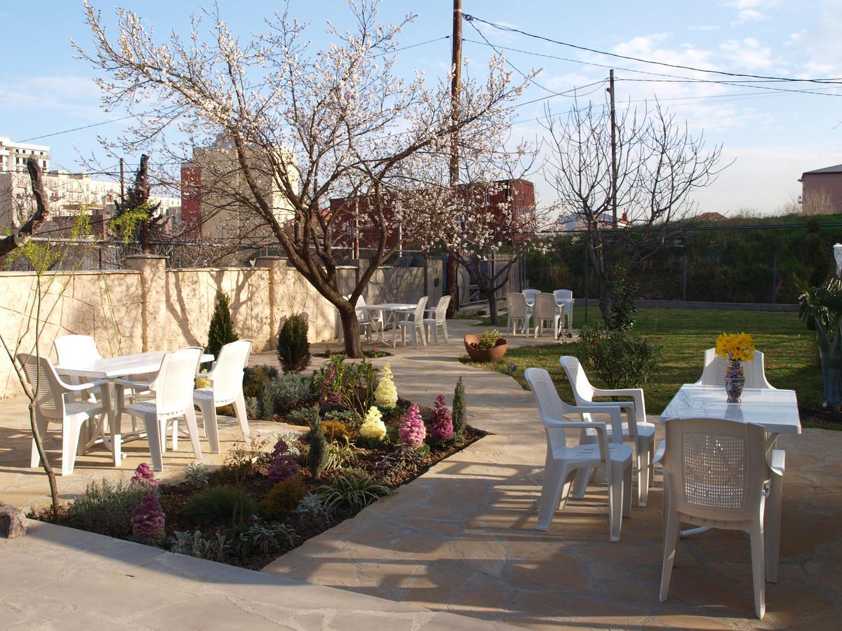 Liel Hotel Tbilisi Exterior photo