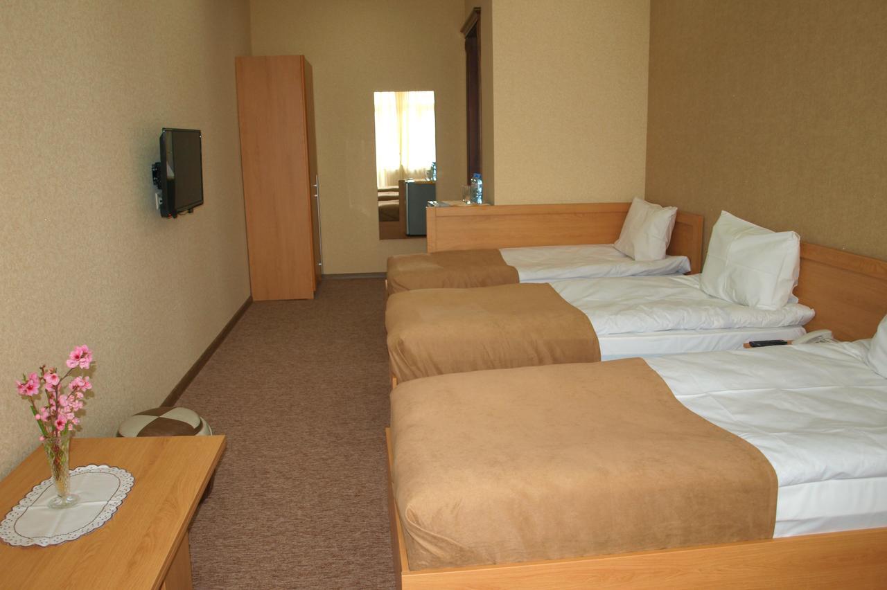 Liel Hotel Tbilisi Exterior photo